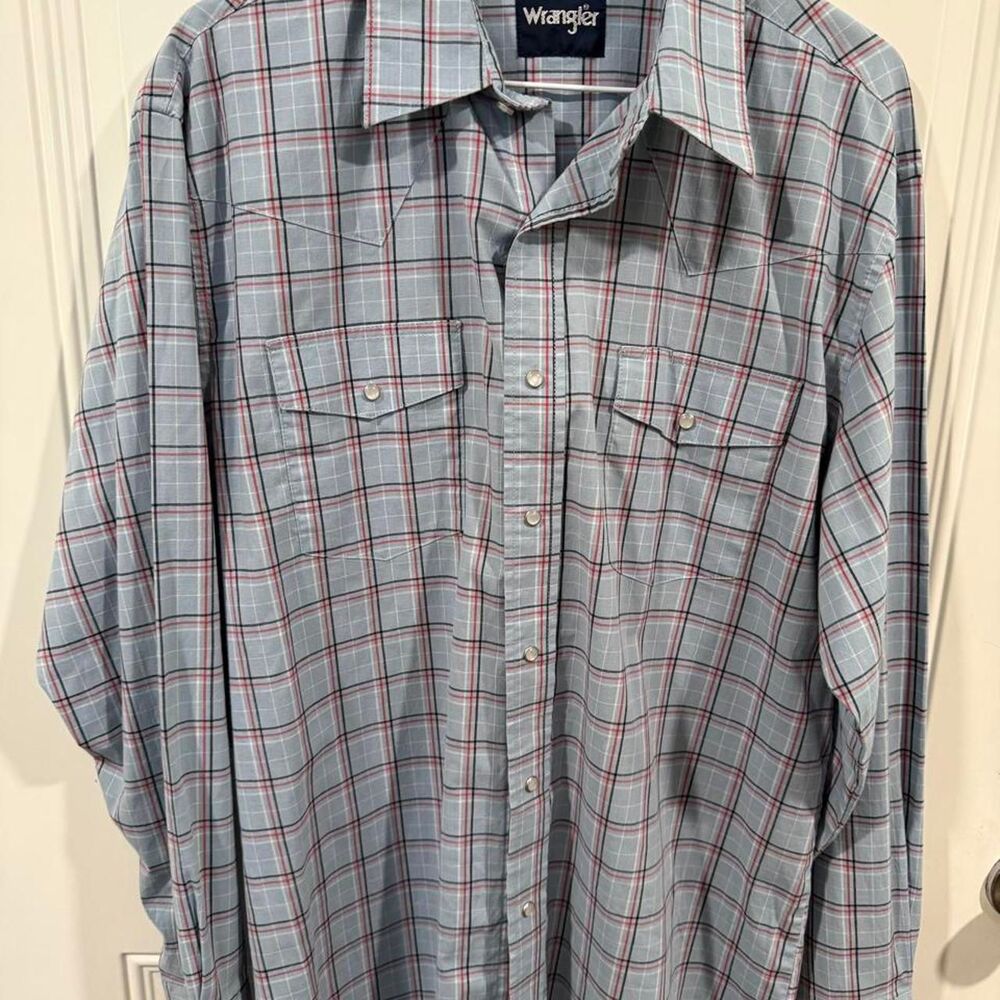 Wrangler Men's Pearl Snap Long Sleeve Shirt